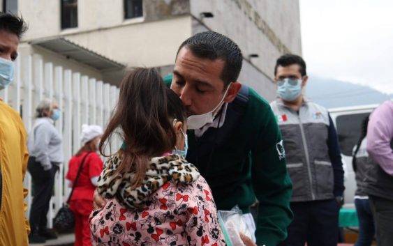 ENVÍAN 27 MÉDICOS, ENFERMEROS  Y ENFERMERAS JAROCHOS PARA APOYAR  A CONTAGIADOS EN VALLE DE MÉXICO