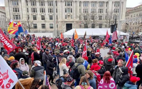La Guardia Nacional de Estados Unidos es desplegada en Washington para contener protestas pro Trump