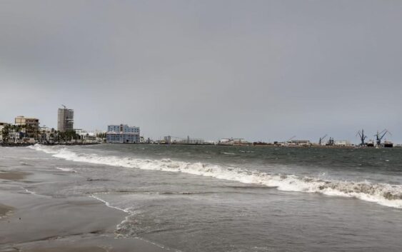 Pronostican segunda “oleada polar”, podría dejar norte violento y los días más fríos en Veracruz