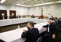 Empresarios de grandes ligas se la juegan con Cuitláhuac García por Veracruz, reconocen avances