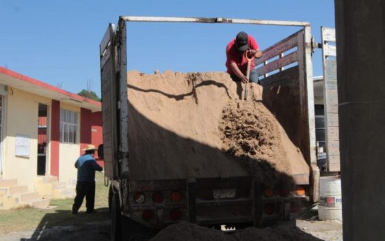 Estudiantes de Villa Aldama y Altotonga recibirán edificio nuevo y obras que mejorarán su entorno