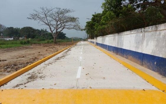 LA CALLE NANAHUATZIN QUEDÓ PAVIMENTADA