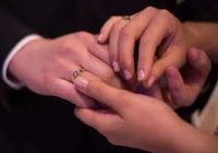 Pareja con Covid-19 se casa antes de ser sedada e intubada en España