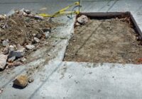 Mantiene Ayuntamiento trabajos de reparación de calles en Minatitlán