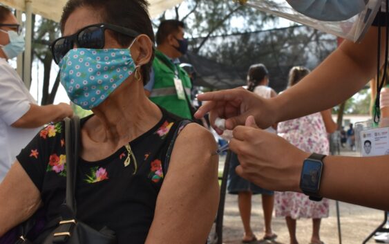 Gobierno aplicará más de siete mil vacunas contra el Covid-19 en Agua Dulce