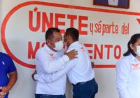 Los integrantes de la Comisión Operativa de Movimiento Ciudadano de Soconusco en conferencia de prensa, respaldaron la precandidatura de unidad de Jesús Augusto Morales Reyes a la alcaldía de Soconusco.