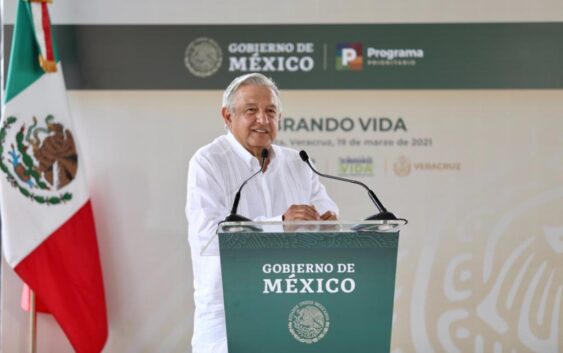 Proyecto del Istmo quedará en manos de la nación; propone López Obrador que sean propiedad de estados y Marina