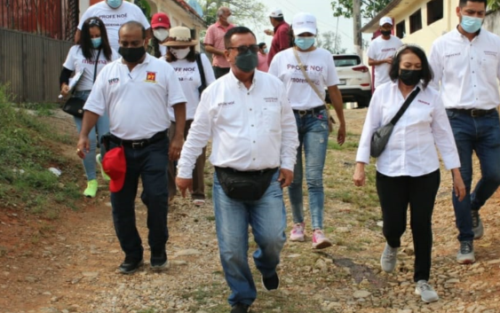 Consolidará Noé Castillo proyecto de obra pública para Agua Dulce