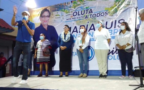 Oluta seguira siendo azul con la Maestra Licha