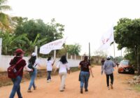 Continúan diálogo y recorridos de Deisy Juan Antonio por calles de Acayucan