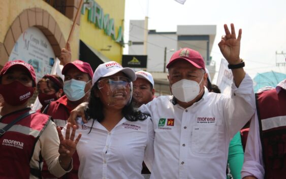 Continúa la candidata Deisy Juan Antonio  sus recorridos por diferentes zonas del municipio de Acayucan