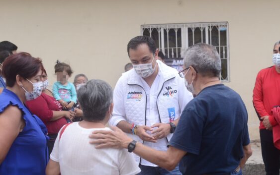 Legislaré obedeciendo a los xalapeños: Américo Zúñiga