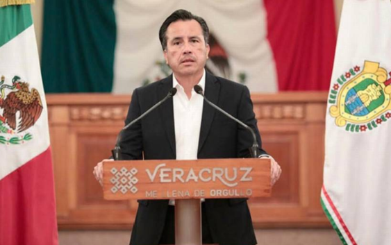 Anuncia gobernador Cuitláhuac logística de vacunación para adultos de 50 a 59 años