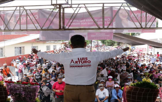 Gana confianza en el distrito XXI, Luis Arturo Santiago
