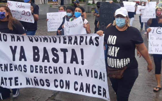 López Gatell nos puso en el mapa, madres de niños de Hospital Infantil