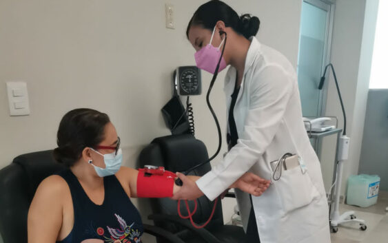 LLAMA IMSS A PACIENTES CRÓNICO-DEGENERATIVOS Y MUJERES EMBARAZADAS, RETOMAR SUS CITAS DE CONTROL