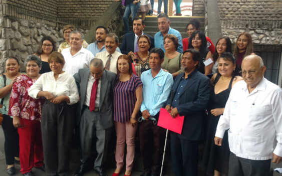 Barra de Abogados de Orizaba entrega reconocimientos a miembros distinguidos