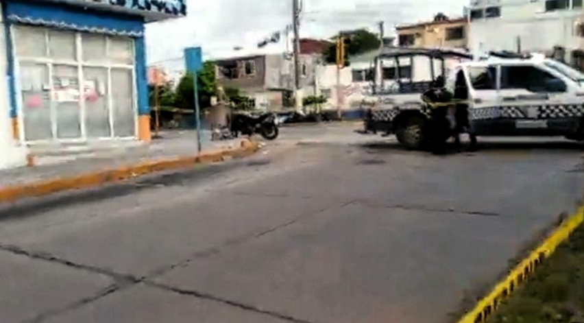 Atacan el negocio de Eléctrica Guzmán en Coatzacoalcos