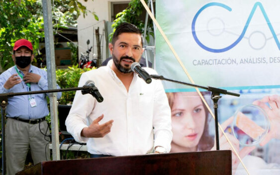 Jaime De la Garza  asiste a la reunión de “Sembrando vida para cosechar agua en Veracruz”.
