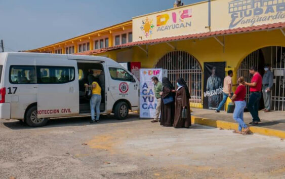 Envían primer grupo de pacientes a valoración de cataratas para que puedan acceder a operación en el hospital regional de Veracruz