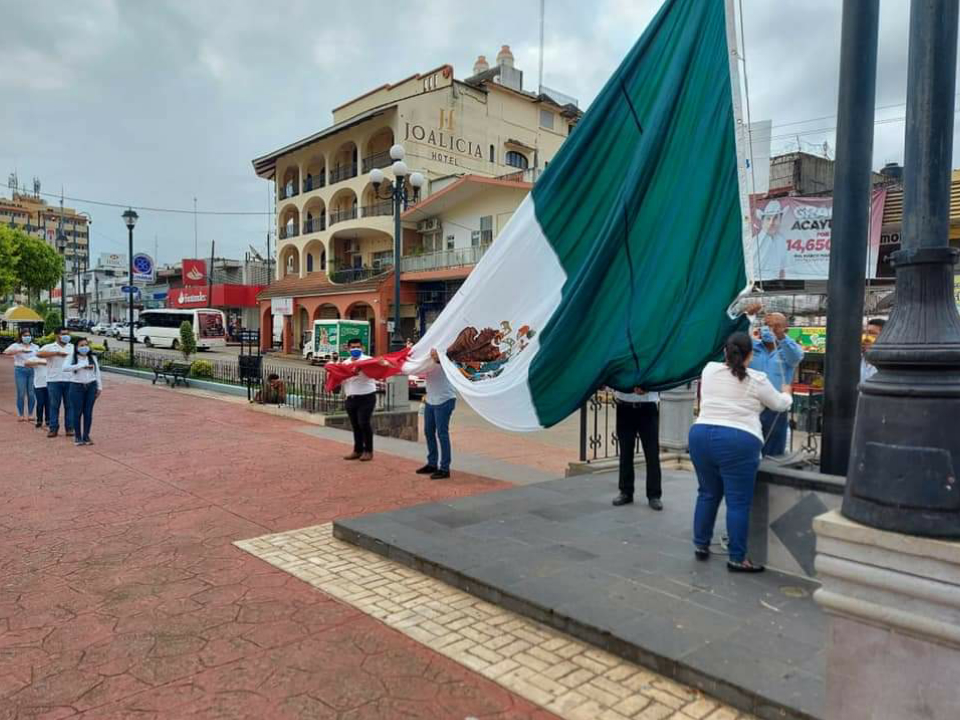 Conmemoran aniversario luctuoso de Miguel Hidalgo en Acayucan