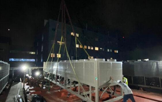 Finalmente llega equipo enfriador a Hospital ISSSTE Veracruz puerto