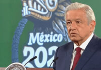 AMLO a favor del gas natural; acá en la aldea lo batearon