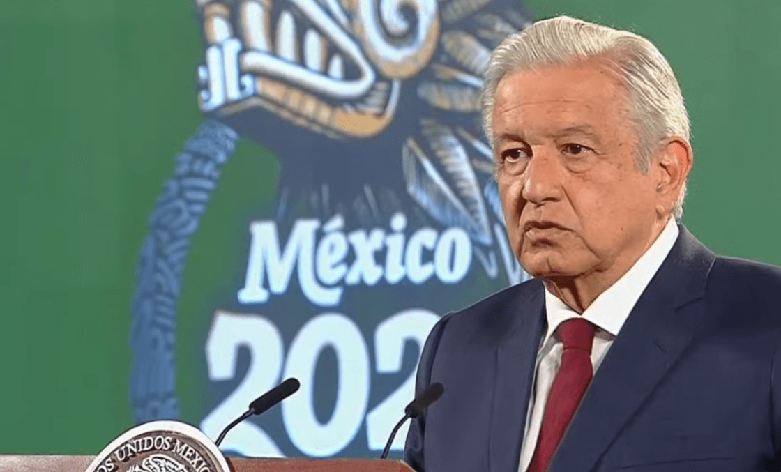 AMLO a favor del gas natural; acá en la aldea lo batearon