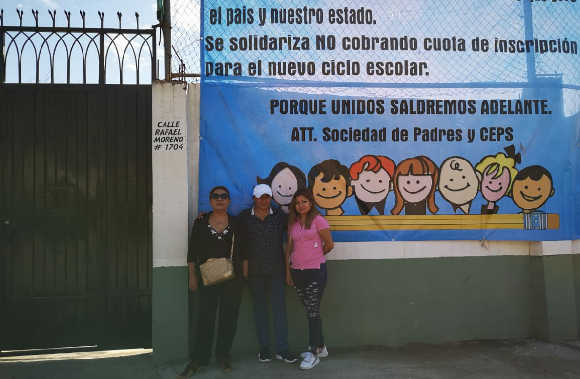 Amagan padres de familia con tomar telesecundaria