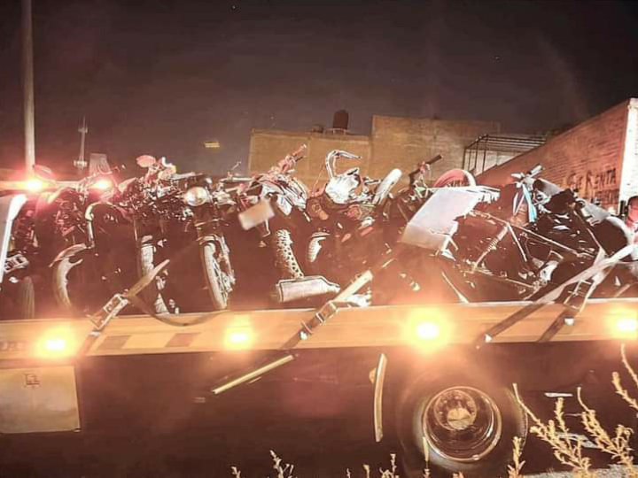 Localizan casa con 11 motocicletas y 4 vehículos con reporte de robi en la colonia Álvarez del Castillo