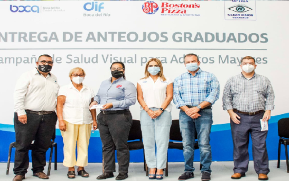 Realiza el DIF municipal de Boca del Río campaña de salud visual para adultos mayores