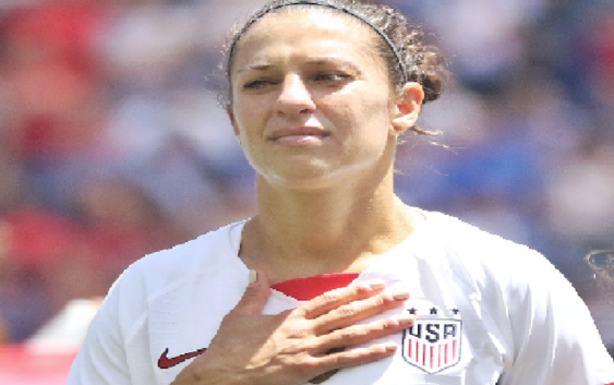 Carli Lloyd dice adiós al futbol