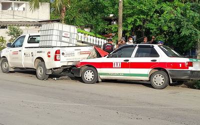 Taxista atropella y mata a vendedor de elotes