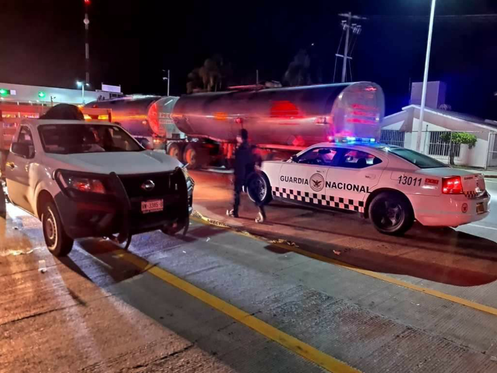 Atacan a la Guardia Nacional en la caseta de cobro del puente de Coatzacoalcos