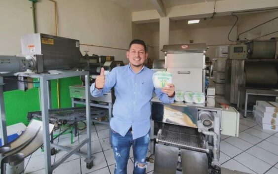Cruz Cuevas Hernández, presidente municipal electo de Juchique de Ferrer que está dando resultados.