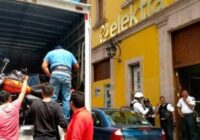 MUJER GANA DEMANDA CONTRA ELEKTRA POR 330 MIL PESOS MUJER GANA DEMANDA CONTRA ELEKTRA POR 330 MIL PESOS