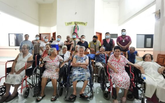 Concluye vacunación de la primera dosis contra COVID-19 en Minatitlán para personas de 18 a 29 años