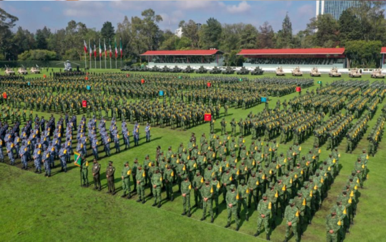 “Encontramos como un tesoro” en las fuerzas armadas, responde AMLO a acusaciones de militarización del país