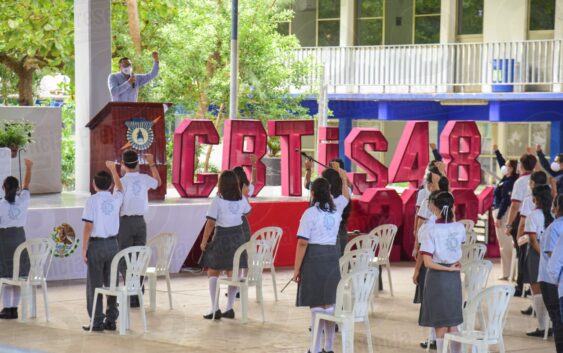 Regresan a clases en el CBTis 48 de Acayucan; será de manera hibrida