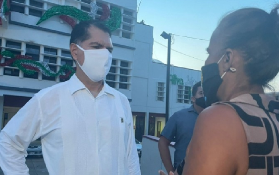 Increpan a Carranza: Su gobierno ha negado ayuda a huérfanos del “Caballo Blanco”