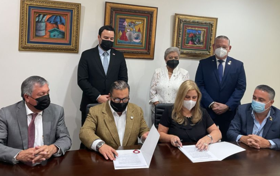 Firman AMPI y Panamá el Memorándum de Entendimiento PROPANAMA