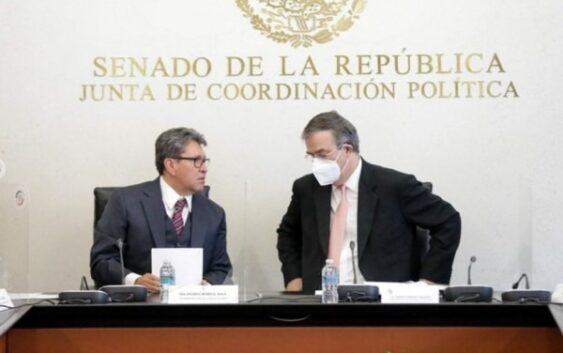 MONREAL Y EBRARD DOBLAN A AMLO