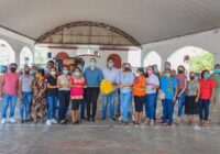 Realizan expo artesanos y emprendedores en Sayula de Alemán