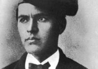 «OLVÍDATE DE Aquellos QUE PONEN Pies EN PATRIA POLVOROSA PALIANDO EN Polvo RUIDO DE Cascos LIGEROS. Hablemos DE POESÍA «OLVÍDATE DE Aquellos QUE PONEN Pies EN PATRIA POLVOROSA PALIANDO EN Polvo RUIDO DE Cascos LIGEROS. Hablemos DE POESÍA