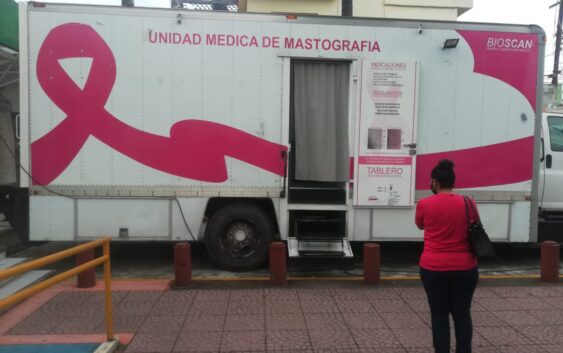 Invita IMSS Veracruz Sur a asistir a la campaña de mastografías de la Unidad de Medicina Familiar No. 1