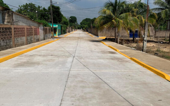 Concluye la obra de pavimento con concreto hidráulico de la calle Cuauhtémoc