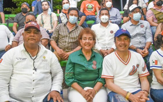 Alcalde de Sayula de Alemán acompañó al Gobernador Veracruz en su visita a Otatitlán