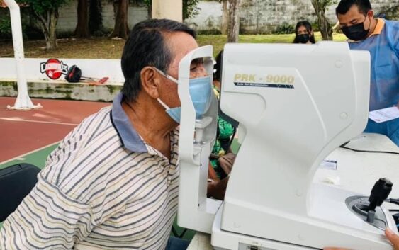 DIF MINATITLAN llevó a cabo con éxito la jornada de “Dotación de Lentes Gratuitos”