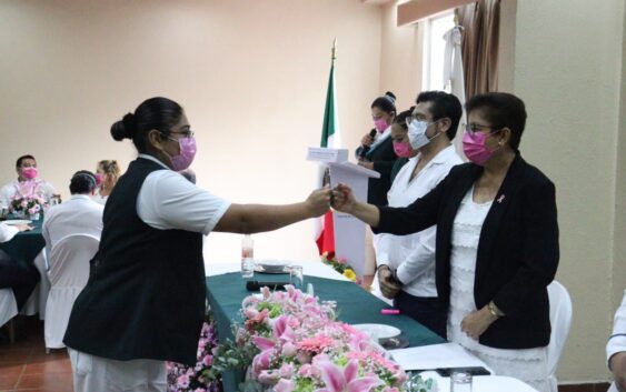 Reconoce IMSS Veracruz Sur a brigadistas por participación en vacunación contra COVID-19