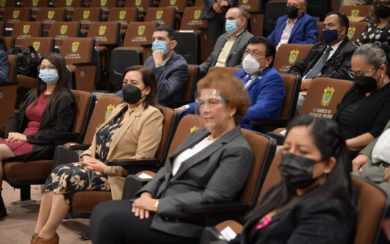 En el Congreso, presentan obra en materia de Justicia Laboral